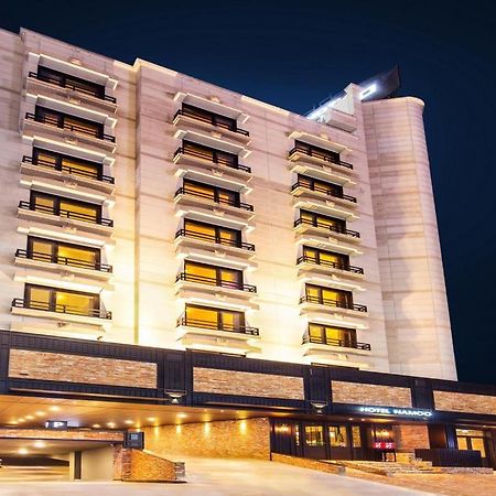 Daejeon Namoo Hotel Exterior photo